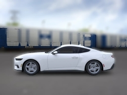 Ford Mustang EcoBoost Fastback 2026
