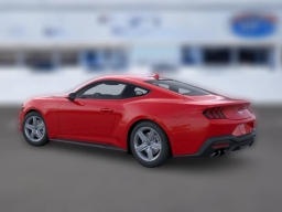 Ford Mustang EcoBoost Fastback 2026