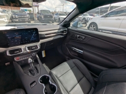 Ford Mustang EcoBoost Premium Fastback 2025