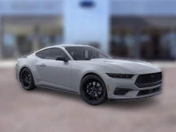 Ford Mustang EcoBoost Fastback 2026
