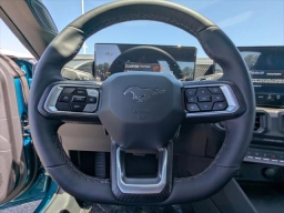 Ford Mustang EcoBoost Fastback 2026