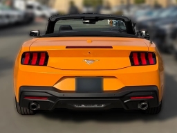 Ford Mustang EcoBoost Premium Convertible 2026