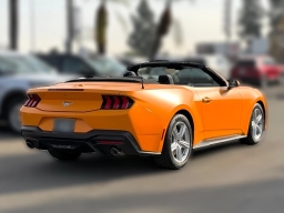 Ford Mustang EcoBoost Premium Convertible 2026