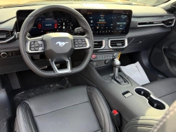Ford Mustang EcoBoost Premium Convertible 2026