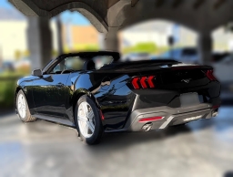 Ford Mustang EcoBoost Convertible 2026