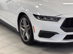 Ford Mustang EcoBoost Premium Convertible 2025