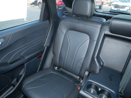 Ford Escape PHEV FWD 2025