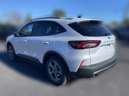 Ford Escape ST-Line FWD 2026