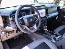 Ford Bronco Base 2 Door 4x4 2026