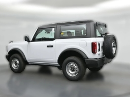 Ford Bronco Base 2 Door 4x4 2026