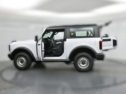 Ford Bronco Base 2 Door 4x4 2026