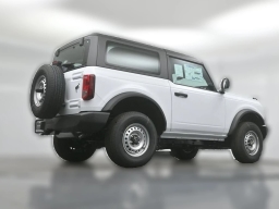 Ford Bronco Base 2 Door 4x4 2026