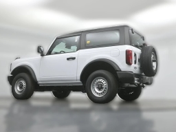 Ford Bronco Base 2 Door 4x4 2026