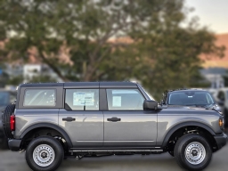 Ford Bronco Base 4 Door 4x4 2025