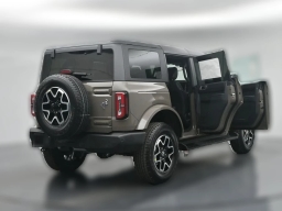 Ford Bronco Outer Banks 4 Door 4x4 2026