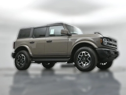 Ford Bronco Outer Banks 4 Door 4x4 2026