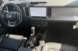 Ford Bronco Outer Banks 4 Door 4x4 2026