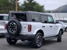 Ford Bronco Outer Banks 4 Door 4x4 2026