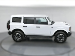 Ford Bronco Outer Banks 4 Door 4x4 2026