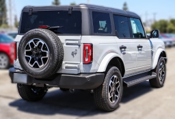 Ford Bronco Outer Banks 4 Door 4x4 2026