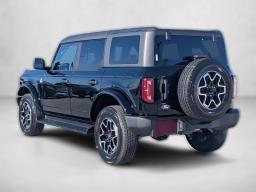 Ford Bronco Outer Banks 4 Door 4x4 2026