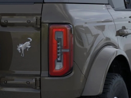 Ford Bronco Outer Banks 4 Door 4x4 2025