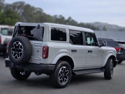 Ford Bronco Outer Banks 4 Door 4x4 2026