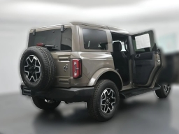 Ford Bronco Outer Banks 4 Door 4x4 2026