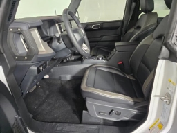 Ford Bronco Outer Banks 4 Door 4x4 2025