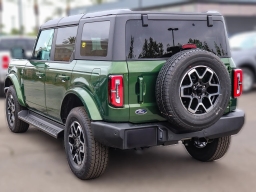 Ford Bronco Outer Banks 4 Door 4x4 2025
