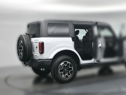 Ford Bronco Outer Banks 4 Door 4x4 2026