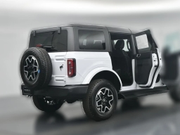 Ford Bronco Outer Banks 4 Door 4x4 2026