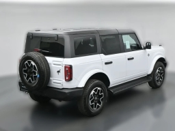 Ford Bronco Outer Banks 4 Door 4x4 2026