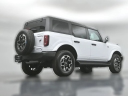 Ford Bronco Outer Banks 4 Door 4x4 2026