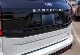 Ford Expedition Max Active 4x2 2027