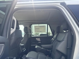Ford Expedition Max Active 4x4 2026