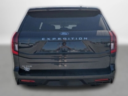 Ford Expedition Active 4x2 2026
