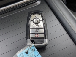 Ford Expedition Active 4x2 2026