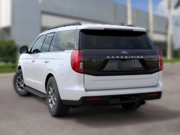 Ford Expedition Active 4x2 2027