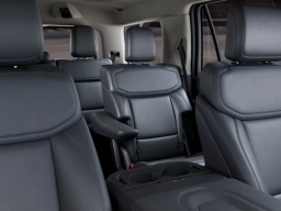 Ford Expedition Active 4x2 2027