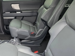 Ford Expedition Active 4x2 2026