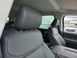 Ford Expedition Active 4x2 2026