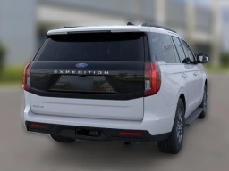 Ford Expedition Active 4x2 2026