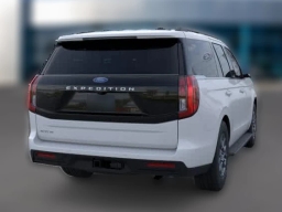 Ford Expedition Active 4x2 2026