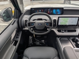 Ford Expedition Active 4x4 2026