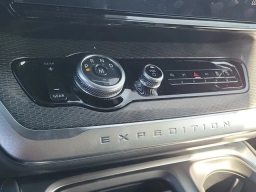 Ford Expedition Platinum 4x4 2026