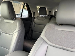 Ford Explorer Active RWD 2026