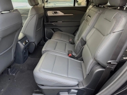 Ford Explorer Active RWD 2026