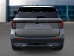 Ford Explorer Active w/100A Pkg RWD 2026