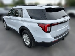 Ford Explorer Active w/200A Pkg RWD 2026